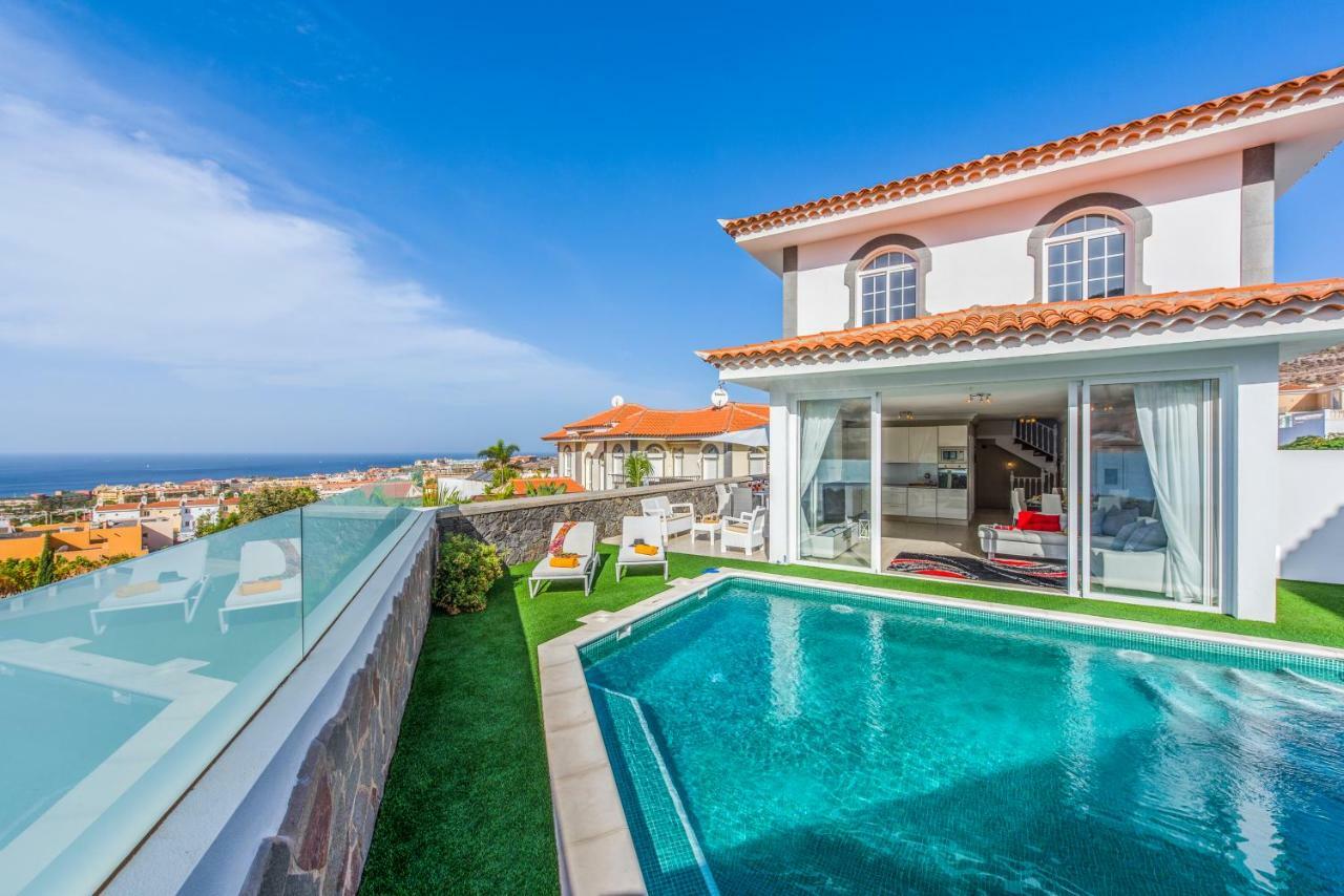 Luxury White Villa With Sea View, Heated Pool Costa Adeje  Exteriér fotografie